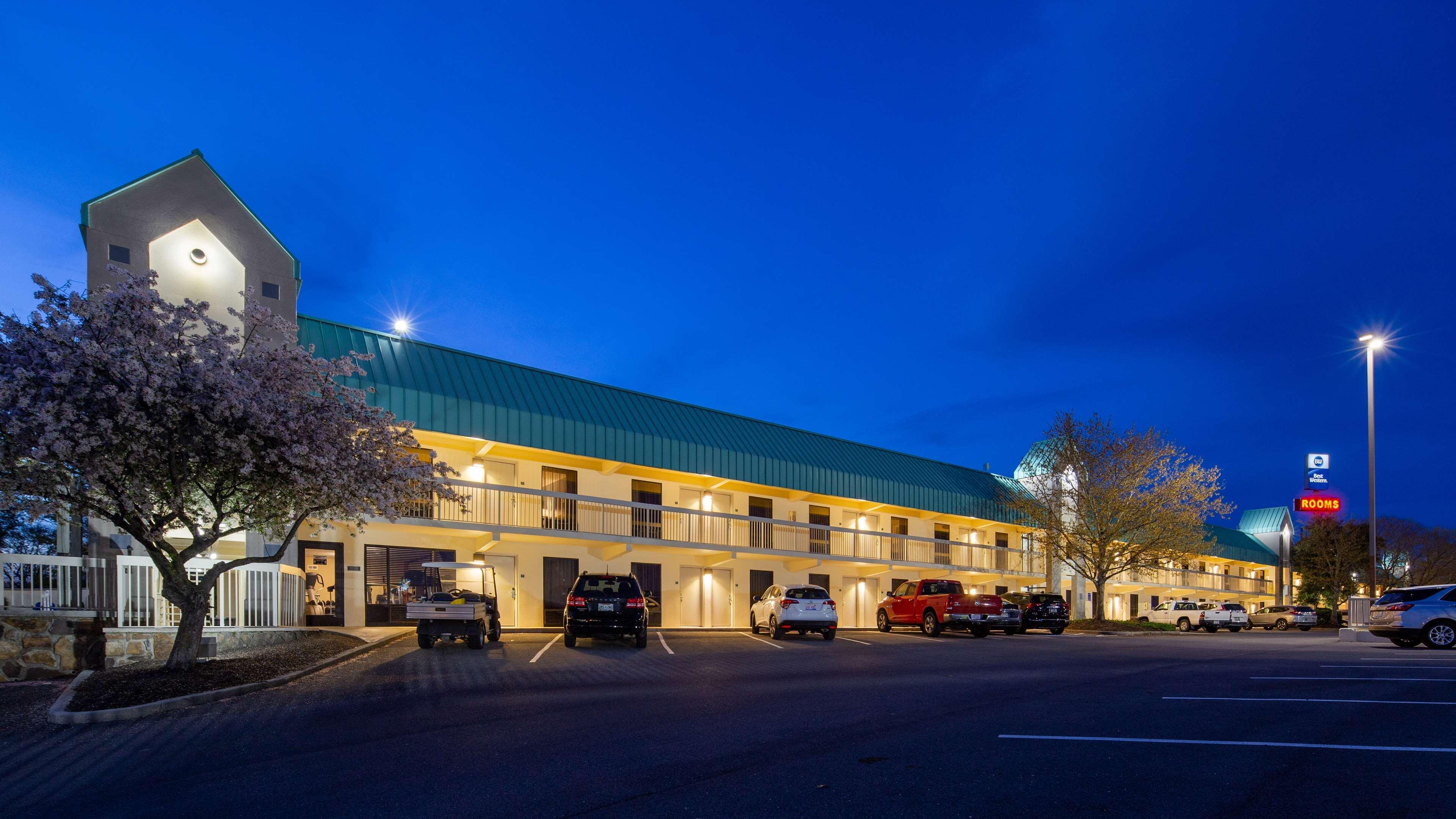 Best Western Newport Inn Dış mekan fotoğraf
