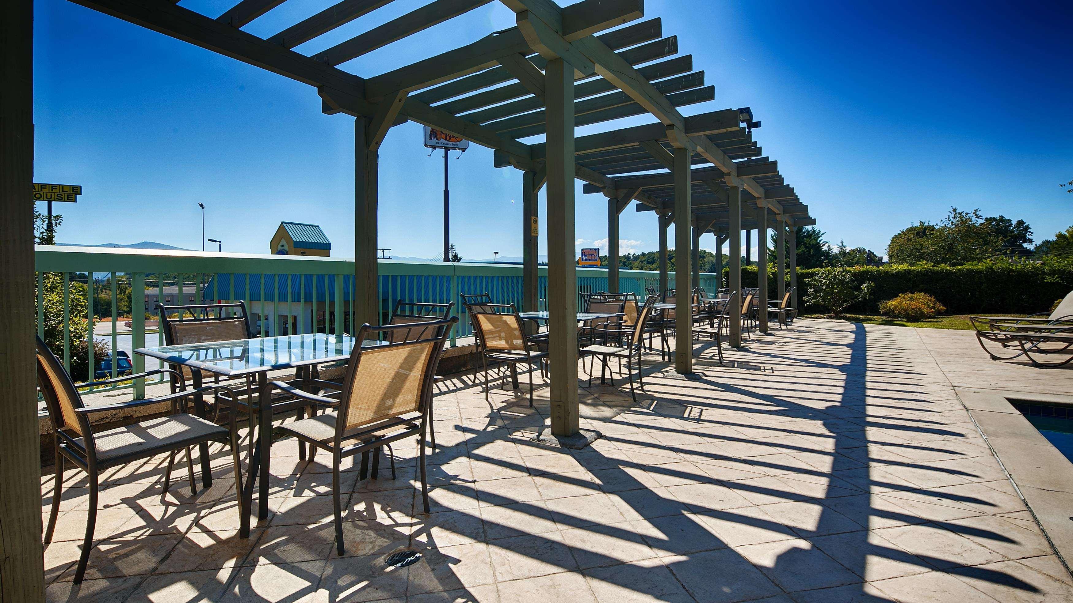 Best Western Newport Inn Dış mekan fotoğraf